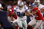 EAST RUTHERFORD, NJ - DECEMBER 03:  Marion Barber #24 of the Dallas Cowboys runs the ball against the New York Giants at Giants Stadium on December 3, 2006 in East Rutherford, New Jersey.  (Photo by Chris McGrath/Getty Images)