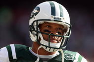 EAST RUTHERFORD, NJ - NOVEMBER 09: Laveranues Coles #87 of the New York Jets on the sideline against the St. Louis Rams at Giants Stadium on November 9, 2008 in East Rutherford, New Jersey. (Photo by Nick Laham/Getty Images)