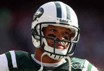 EAST RUTHERFORD, NJ - NOVEMBER 09: Laveranues Coles #87 of the New York Jets on the sideline against the St. Louis Rams at Giants Stadium on November 9, 2008 in East Rutherford, New Jersey. (Photo by Nick Laham/Getty Images) 