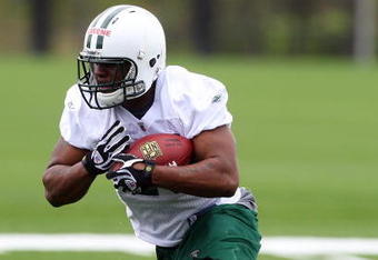 FLORHAM PARK, NJ - MAY 02:  Shonn Greene #23 of the New York Jets practices during minicamp on May 2, 2009 at the Atlantic Health Jets Training Center in Florham Park, New Jersey.  (Photo by Jim McIsaac/Getty Images)