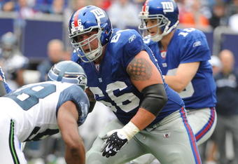 EAST RUTHERFORD, NJ - OCTOBER 05:  David Diehl #66 of the New York Giants plays against the Seattle Seahawks during their game on October 5, 2008 at Giants Stadium in East Rutherford, New Jersey.  (Photo by Al Bello/Getty Images)