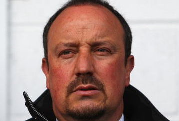 WEST BROMWICH, UNITED KINGDOM - MAY 17:   Liverpool Manager Rafael Benitez  looks on prior to the start of the Barclays Premier League match between West Bromwich Albion and Liverpool at The Hawthorns on May 17, 2009 in West Bromwich, England. (Photo by Mark Thompson/Getty Images)