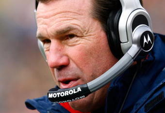 GREEN BAY, WI - DECEMBER 07:  Houston Texans head coach Gary Kubiak looks on from the sideline during the first half against the Green Bay Packers at Lambeau Field on December 7, 2008 in Green Bay, Wisconsin. The Texans defeated the Packers 24-21.  (Photo by Jeff Gross/Getty Images)