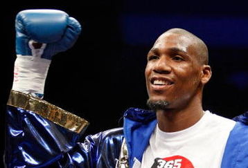 LAS VEGAS - APRIL 11:  Paul Williams gestures as he is introduced before his middleweight bout against Winky Wright  at the Mandalay Bay Events Center April 11, 2009 in Las Vegas, Nevada. Williams won by unanimous decision.  (Photo by Ethan Miller/Getty Images)