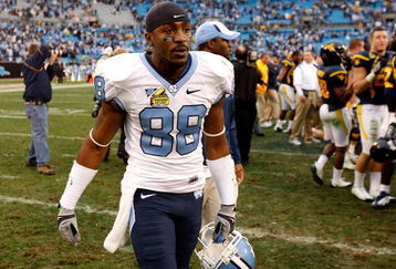 CHARLOTTE, NC - DECEMBER 27:  Hakeem Nicks #88 of the North Carolina Tar Heels walks off the field after a 31-30 defeat to the West Virginia Mountaineers during the Meineke Car Care Bowl on December 27, 2008 at Bank of America Stadium in Charlotte, North Carolina.  (Photo by Streeter Lecka/Getty Images)