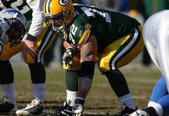 GREEN BAY, WI - DECEMBER 28: Jason Spitz #72 of the Green Bay Packers prepares for the snap against the Detroit Lions on December 28, 2008 at Lambeau Field in Green Bay, Wisconsin. (Photo by Jonathan Daniel/Getty Images)