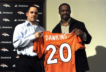 Broncos_dawkins_footb_spoh-7398_feature