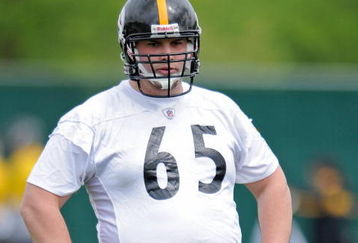 PITTSBURGH - MAY 01:  Kraig Urbik #65 of the Pittsburgh Steelers looks on during rookie training camp at the Pittsburgh Steelers Practice Facility on May 1, 2009 in Pittsburgh, Pennsylvania.  (Photo by Joe Sargent/Getty Images)