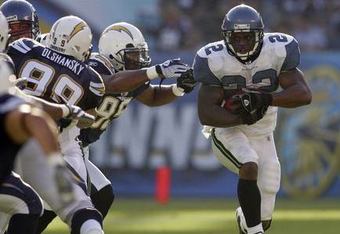 450seahawks_chargers_football_c_crop_340x234
