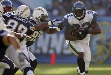 450seahawks_chargers_football_c_feature