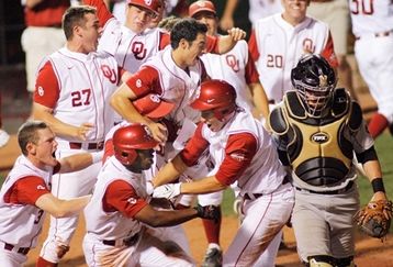 Team_mbig12011_feature