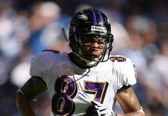 INDIANAPOLIS - OCTOBER 12:  Demetrius Williams #87 of the Baltimore Ravens jogs on the field during the NFL game against the Indianapolis Colts at Lucas Oil Stadium on October 12, 2008 in Indianapolis, Indiana. The Colts defeated the Ravens 31-3. (Photo by Andy Lyons/Getty Images)