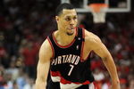 HOUSTON - APRIL 24:  Guard Brandon Roy #7 of the Portland Trail Blazers during play against the Houston Rockets in Game Three of the Western Conference Quarterfinals during the 2009 NBA Playoffs at Toyota Center on April 24, 2009 in Houston, Texas. NOTE TO USER: User expressly acknowledges and agrees that, by downloading and or using this photograph, User is consenting to the terms and conditions of the Getty Images License Agreement.  (Photo by Ronald Martinez/Getty Images)