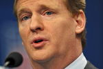 TAMPA, FL - JANUARY 30:  NFL Commissioner Roger Goodell addresses the media at the news conference prior to Super Bowl XLIII on January 30, 2009 at Tampa Convention Center in Tampa, Florida. (Photo by Drew Hallowell/Getty Images)