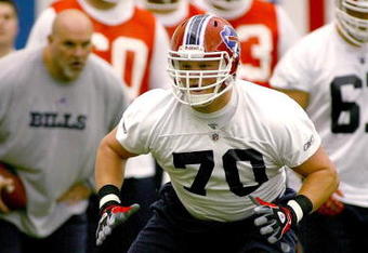 ORCHARD PARK, NY - MAY 01:  Eric Wood #70, 2009 first round draft pick of the Buffalo Bills runs a drill  during Buffalo Bills Minicamp  at the Buffalo Bills Fieldhouse on May 1, 2009 in Orchard Park, New York.  (Photo by Rick Stewart/Getty Images)