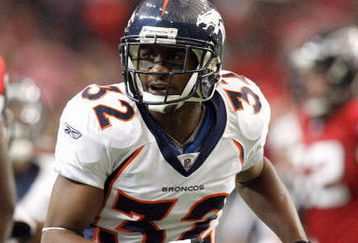 ATLANTA - NOVEMBER 16:  Dre Bly #32 of the Denver Broncos still runs at the end of the play during the game against the Atlanta Falcons at the Georgia Dome on November 16, 2008 in Atlanta, Georgia. The Broncos defeated the Falcons 24-20.  (Photo by Kevin C. Cox/Getty Images)