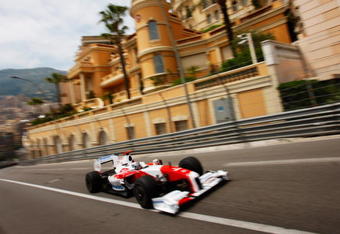 MONTE CARLO, MONACO - MAY 21:  Jarno Trulli of Italy and Toyota drives during practice for the Monaco Formula One Grand Prix at the Monte Carlo Circuit on May 21, 2008 in Monte Carlo, Monaco.  (Photo by Mark Thompson/Getty Images)
