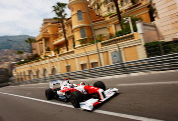 MONTE CARLO, MONACO - MAY 21:  Jarno Trulli of Italy and Toyota drives during practice for the Monaco Formula One Grand Prix at the Monte Carlo Circuit on May 21, 2008 in Monte Carlo, Monaco.  (Photo by Mark Thompson/Getty Images)