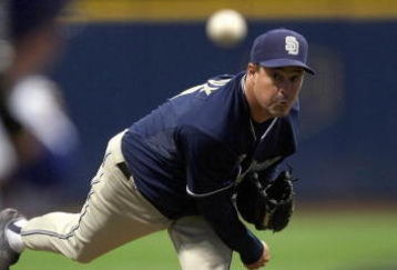 MILWAUKEE - SEPTEMBER 28: Starting pitcher Greg Maddux #30 of the San Diego Padres delivers the ball against the Milwaukee Brewers on September 28, 2007 at Miller Park in Milwaukee, Wisconsin. (Photo by Jonathan Daniel/Getty Images) 