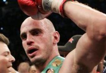 Kelly_pavlik_280x39_362999a_crop_340x234