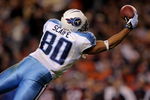 DENVER - NOVEMBER 19:  Tightend Bo Scaife #80 of the Tennessee Titans is unable to make a reception on a Vince Young pass against the Denver Broncos at Invesco Field at Mile High on November 19, 2007 in Denver, Colorado.  (Photo by Doug Pensinger/Getty Images)