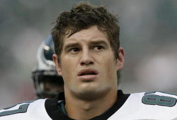 PHILADELPHIA - SEPTEMBER 21: Brent Celek #87 of the Philadelphia Eagles walks off the field during pre-game warmups before the start of their game against the Pittsburgh Steelers on September 21, 2008 at Lincoln Financial Field in Philadelphia, Pennsylvania. (Photo by Chris Gardner/Getty Images)