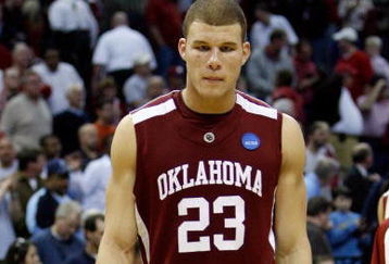 MEMPHIS, TN - MARCH 29:  Blake Griffin #23 of the Oklahoma Sooners walks off the court after losing to the North Carolina Tar Heels during the NCAA Men's Basketball Tournament South Regional Final at the FedExForum on March 29, 2009 in Memphis, Tennessee. The Tar Heels defeated the Sooners 72-60 to advance to the Final Four.  (Photo by Joe Murphy/Getty Images)
