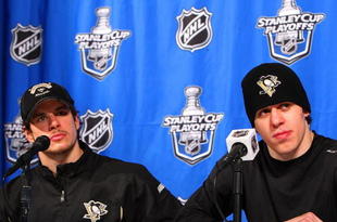RALEIGH, NC - MAY 23:  Sidney Crosby #87 and Evgeni Malkin #71 of the Pittsburgh Penguins talk to the media after their 6-2 win over the Carolina Hurricanes in Game Three of the Eastern Conference Championship Round of the 2009 Stanley Cup Playoffs at RBC Center on May 23, 2009 in Raleigh, North Carolina.  (Photo by Jim McIsaac/Getty Images)