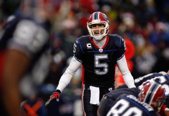 ORCHARD PARK, NY - DECEMBER 28:  Trent Edwards #5 of the Buffalo Bills calls out a play during the game against the New England Patriots on December 28, 2008 at Ralph Wilson Stadium in Orchard Park, New York. (Photo by Rick Stewart/Getty Images)
