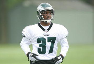 PHILADELPHIA - MAY 1: Defensive back Ellis Hobbs #37 of the Philadelphia Eagles practices during minicamp at the NovaCare Complex on May 1, 2009 in Philadelphia, Pennsylvania. (Photo by Hunter Martin/Getty Images)