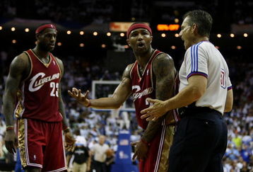 ORLANDO, FL - MAY 24:  Mo Williams #2 of the Cleveland Cavaliers reacts during the game against the Orlando Magic in Game Three of the Eastern Conference Finals during the 2009 NBA Playoffs at the the Amway Arena on May 24, 2009 in Orlando, Florida. NOTE TO USER: User expressly acknowledges and agrees that, by downloading and or using this photograph, User is consenting to the terms and conditions of the Getty Images License Agreement.  (Photo by Elsa/Getty Images)