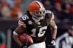 CLEVELAND - NOVEMBER 23:  Joshua Cribbs #16 of the Cleveland Browns carries the ball during the NFL game against the Houston Texans at Cleveland Browns Stadium on November 23, 2008 in Cleveland, Ohio.  (Photo by Andy Lyons/Getty Images)