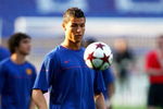 ROME - MAY 26:  Cristiano Ronaldo of Manchester United attends the Manchester United training session prior to UEFA Champions League Final versus Barcelona at the Stadio Olimpico on May 26, 2009 in Rome, Italy.  (Photo by Laurence Griffiths/Getty Images)