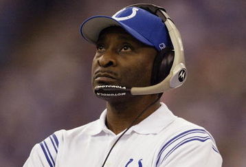 INDIANAPOLIS - DECEMBER14:  Defensive coordinator Ron Meeks of the Indianapolis Colts during the game against the Atlanta Falcons on December 14, 2003 at the RCA Dome in Indianapolis, Indiana. The Colts defeated the Falcons 34-7. (Photo by Tom Pidgeon/Getty Images)