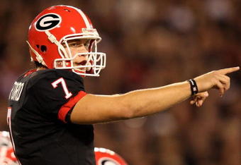 ATHENS, GA - SEPTEMBER 27:  Quarterback Matthew Stafford #7 of the Georgia Bulldogs points out assignments at the line of scrimmage while taking on the Alabama Crimson Tide at Sanford Stadium on September 27, 2008 in Athens, Georgia. Alabama defeated Georgia 41-30.  (Photo by Doug Benc/Getty Images)