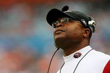 MIAMI - DECEMBER 14:  Head coach Mike Singletary of the San Francisco 49ers looks at a replay while taking on the Miami Dolphins at Dolphin Stadium on December 14, 2008 in Miami, Florida. The Dolphins defeated the 49ers 14-9.  (Photo by Doug Benc/Getty Images)