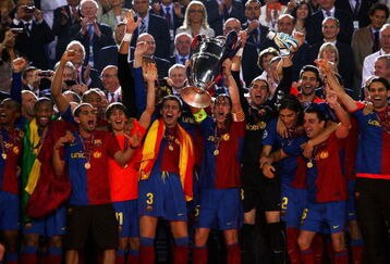 ROME - MAY 27:  Carles Puyol of Barcelona lifts the trophy as he and his team mates celebrates winning the UEFA Champions League Final match between Barcelona and Manchester United at the Stadio Olimpico on May 27, 2009 in Rome, Italy.  (Photo by Alex Livesey/Getty Images)