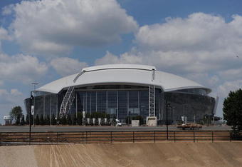 ARLINGTON, TX - MAY 25:  A general view of the new Dallas Cowboys Stadium under construction on May 25, 2009 in Arlington, Texas.  (Photo by Ronald Martinez/Getty Images)