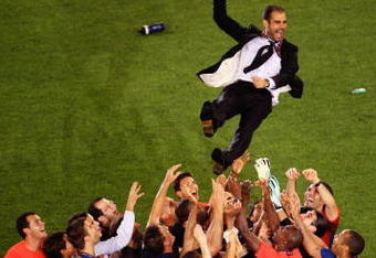ROME - MAY 27:  Josep Guardiola coach of Barcelona is thrown into the air by his players as they celebrate winning the UEFA Champions League Final match between Manchester United and Barcelona at the Stadio Olimpico on May 27, 2009 in Rome, Italy.  (Photo by Getty Images/Getty Images)