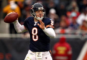 CHICAGO - NOVEMBER 09:  Rex Grossman #8 of the Chicago Bears throws a pass against the Tennessee Titans at Soldier Field on November 9, 2008 in Chicago, Illinois. The Titans won 21-14.  (Photo by Jonathan Ferrey/Getty Images)