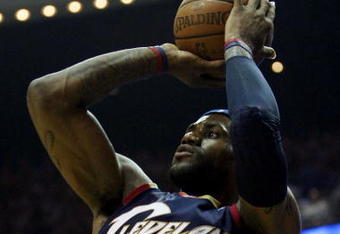 ORLANDO, FL - MAY 26:  LeBron James #23 of the Cleveland Cavaliers shoots against the Orlando Magic in Game Four of the Eastern Conference Finals during the 2009 NBA Playoffs at the Amway Arena on May 26, 2009 in Orlando, Florida. NOTE TO USER: User expressly acknowledges and agrees that, by downloading and or using this photograph, User is consenting to the terms and conditions of the Getty Images License Agreement.  (Photo by Elsa/Getty Images)