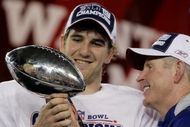 Super_bowl_football_manning1_crop_190x127