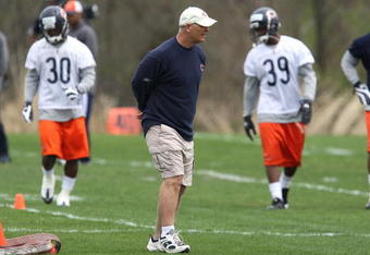 LAKE FOREST, IL - MAY 01: Defensive line coach Rob Marinelli of the Chicago Bears, former head coach of the Detroit Lions, watches a rookie mini-camp practice on May 1, 2009 at Halas Hall in Lake Forest, Illinois. (Photo by Jonathan Daniel/Getty Images)