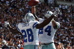 IRVING, TX - OCTOBER 05:  Running back Felix Jones #28 of the Dallas Cowboys celebrates a touchdown with Marion Barber #24 against the Cincinnati Bengals at Texas Stadium on October 5, 2008 in Irving, Texas.  (Photo by Ronald Martinez/Getty Images)