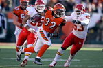 CINCINNATI - DECEMBER 28: Cedric Benson #32 of the Cincinnati Bengals runs with the ball during the NFL game against the Kansas City Chiefs on December 28, 2008 at Paul Brown Stadium in Cincinnati, Ohio. (Photo by Andy Lyons/Getty Images)