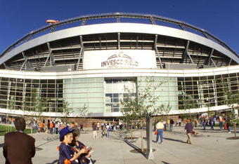 10 Sep 2001:  General view of Invesco Field. The Broncos defeated the Giants 31-20 at Invesco Field in Denver, Colorado. DIGITAL IMAGE Mandatory Credit: Brian Bahr/ALLSPORT