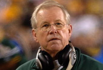 Green Bay Packers coach Jim Bates watches play against the Minnesota Vikings  at Lambeau Field November 21, 2005 in Green Bay. The Vikings defeated the Packers 20 to 17 in a Monday Night Football game on ABC.  (Photo by Al Messerschmidt/Getty Images)