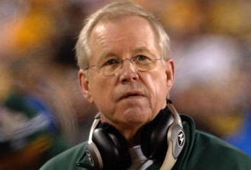 Green Bay Packers coach Jim Bates watches play against the Minnesota Vikings  at Lambeau Field November 21, 2005 in Green Bay. The Vikings defeated the Packers 20 to 17 in a Monday Night Football game on ABC.  (Photo by Al Messerschmidt/Getty Images)