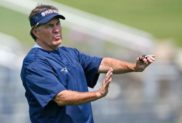 FOXBORO, MA - JUNE 7:  Coach Bill Belichick of the New England Patriots watches the action during Mini Camp at Gillette Stadium on June 7, 2008 in Foxboro, Massachusetts. (Photo by Jim Rogash/Getty Images)