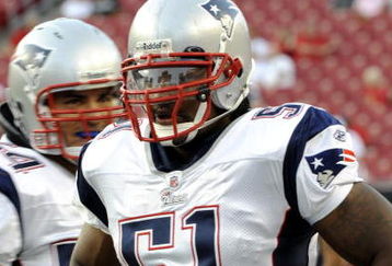 TAMPA, FL - AUGUST 17: Linebacker Jerod Mayo #51 of the New England Patriots warms up before play against the Tampa Bay Buccaneers at Raymond James Stadium on August 17, 2008 in Tampa, Florida.   (Photo by Al Messerschmidt/Getty Images) 